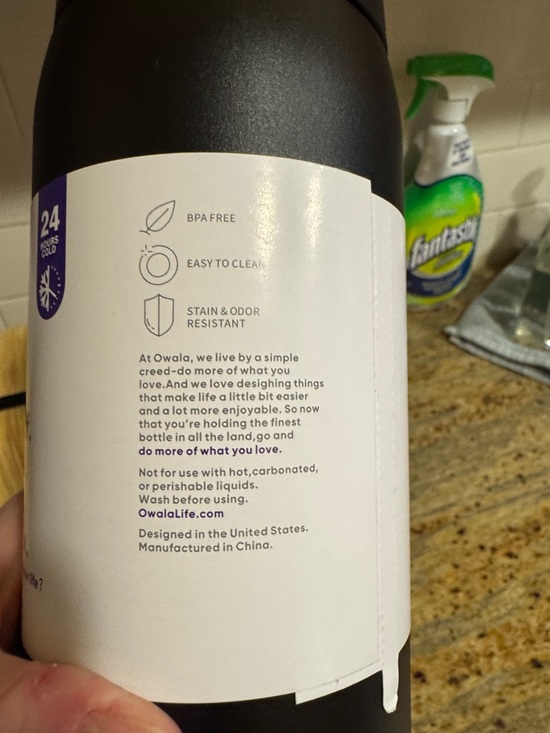 Owala FreeSip Insulated Water Bottle — Black - Picture 7 of 8